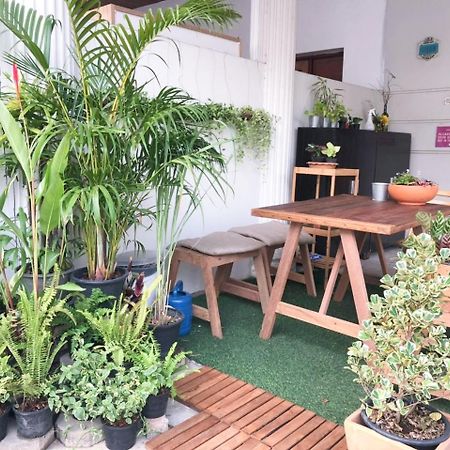 Lost And Found Bed And Breakfast Bangkok Eksteriør billede