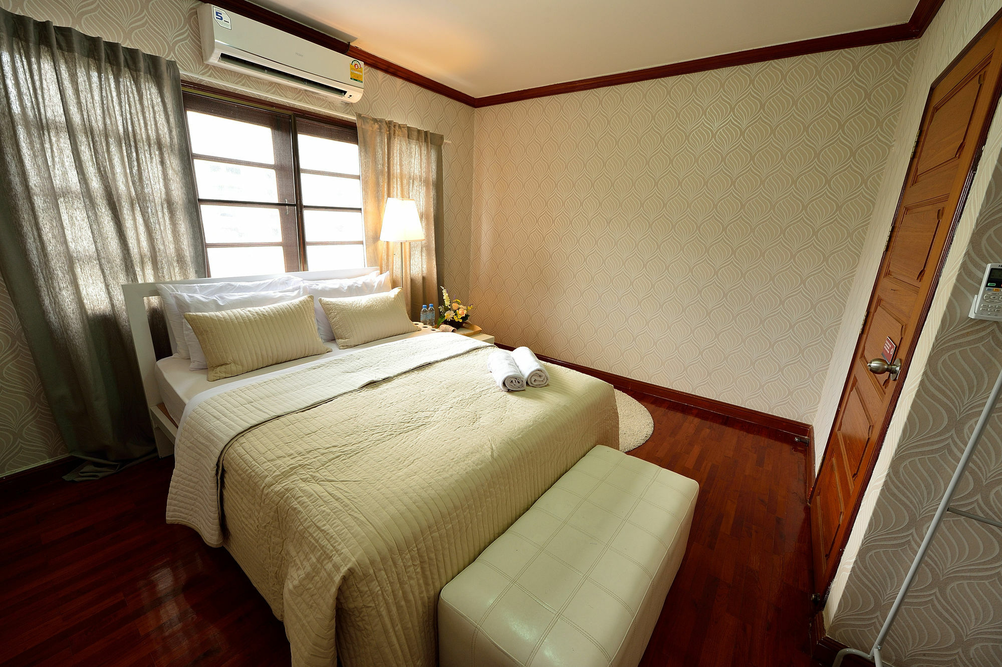 Lost And Found Bed And Breakfast Bangkok Eksteriør billede
